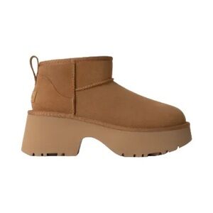 UGG Women's Size 7: Classic Ultra Mini New Heights Boot Classic Chestnut Color